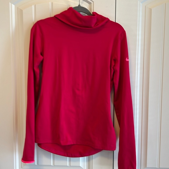 Nike Pro Dri-Fit pink long-sleeved / turtleneck - size Medium top - Picture 1 of 10